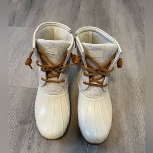 Sperry Saltwater boot